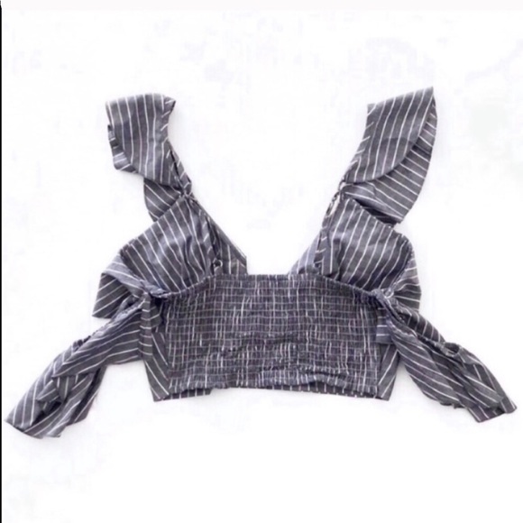 BLUE LIFE Call Me Ruffle striped smocked crop top - Picture 6 of 11
